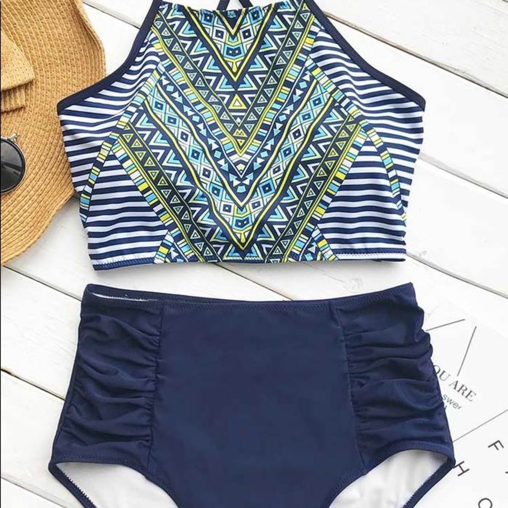 High waisted bikini